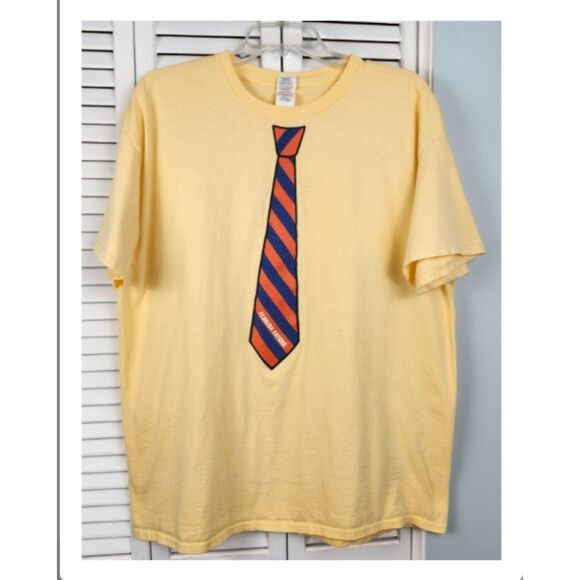 Gildan Men's Florida Gators T-Shirt Yellow w/ Blue & Orange Tie & Logo XL Cotton - Picture 1 of 7